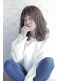 「Brella hair design」 ゆるウエーブ×シルバーアッシュ