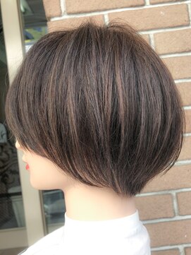 サロンドミルク 溝の口店(salon de MiLK) 綺麗な丸みのショートヘア