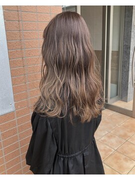 ピンズ(Pins) ハイライト