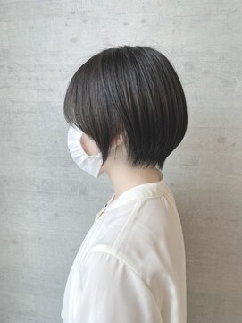 シャルムヘアー(charme hair) 美顔シルエットショートボブ