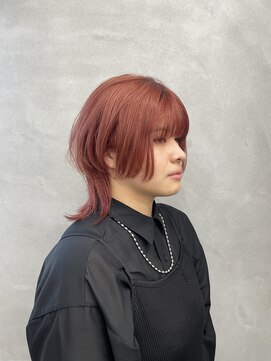 ファイブバイジエクト 堀江(FIVE by The Ect) オレンジヘア　ピンクオレンジ　ウルフカット　ウルフヘア