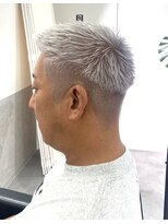 シエラ 南船場(CIERA.)&nbsp;CIERA.ツーブロック×ホワイトシルバー