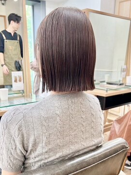 ネオリーブ クーロ(Neolive curro) 小顔タッセルボブ×美髪[ぱつっとボブ/縮毛矯正/横浜韓国]