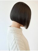 暗髪 切りっぱなしボブ ショートボブ 髪質改善 艶髪