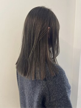 シキ 渋谷(siki) ベージュカラー/ブリーチなしダブルカラー/赤み消し/渋谷/原宿