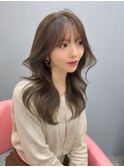 韓国ヘア/くびれヘア/前髪あり/顔まわりカット/グレージュカラー