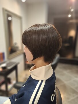 アプラウド(APROUD) ショートボブ