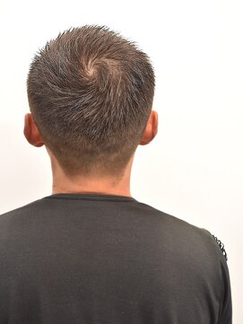 ヘアスタジオヘーフリヒ(HAIR STUDIO HoFLICH) 【ショートの余韻】