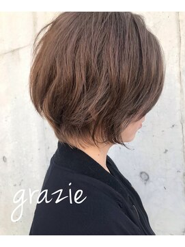 グラッチェ(grazie) ハンサムショート