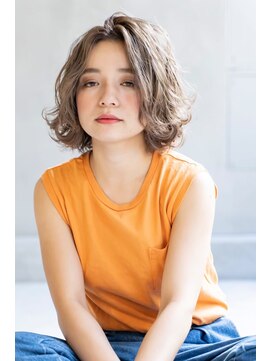 テイラー(Taylor) Taylor☆大宮　センターパート×ミルクティーベージュ