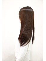 コジック ヘアアンドアイ(Cogic hair & eye)&nbsp;うる艶髪ブラウンナチュラルプラチナストレート大人可愛いロング