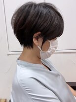 ビュー フクオカ(VIEW FUKUOKA)&nbsp;美髪にオトナかわいいホワイトグレージュネビージュショートボブ