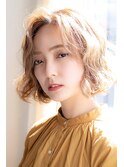 ペールベージュセクションカラーグラデーションカラー外ハネボブ