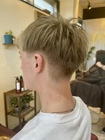 クオリア(Quaria)&nbsp;ハイトーンブロンドショートアップバング☆