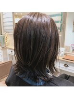 レガーメ(hair make Legame.)&nbsp;外ハネ/プラチナグレー30代40代50代
