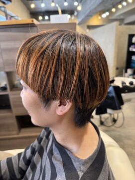 ビーハイブ ギフト(BeeHIVE GIFT) ショートボブ