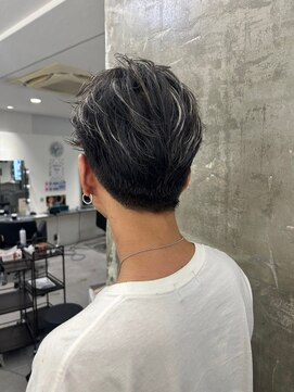 メンズサロン キング 梅田店(Men’s salon K!ng) 波巻きツイストスパイラルパーマ/フェザーパーマ/眉毛/メンズ