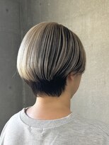 ラック 表参道(LUCK)&nbsp;ホワイトグレー/マッシュショート/アンブレラカラー/表参道/原宿