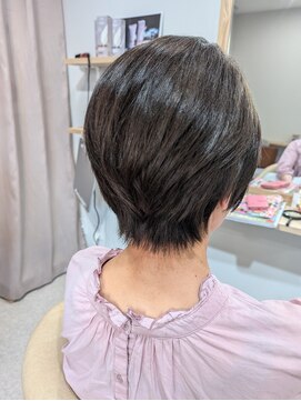 大人ショートスタイル