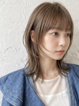 クローズ(cross-z) 顔周りレイヤー×くびれミディ×ベージュカラー/東川口/浦和美園