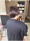 ショートカット/ハンサムショート/ボルドーカラー/大人可愛い