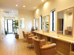 Hika hair design　【ヒカヘアーデザイン】