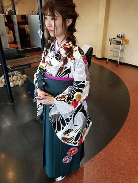 アクセル AXL 袴着付け