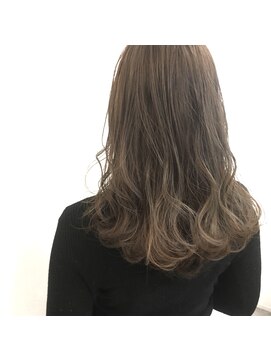 アンス 大阪梅田(ANs.) お洒落なモテ髪♪透明感☆大人かわいいシークレットハイライト