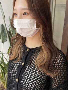 アン(Hair make un) 【インナーカラー♪♪】王道ミルクティーベージュ♪♪