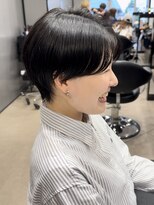 ハルキ ミナト ジャパン オオサカ(HARUKI MINATO japan OSAKA)&nbsp;30代40代50代小顔似合わせカットくびれベリーショート大人可愛