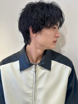 アンプフォーヘア 栄 矢場町(amp for hair.) ショートウルフ　センターパート