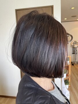 スリーク レイヤーボブ