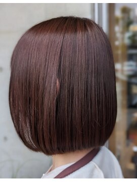 オーガニック リブ 川越(organic+live) 20代30代切りっぱなしストレート小顔補正カット