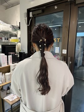 コワファーストナガサキシャンプーボーイ(COIFF1RST NAGASAKI SHAMPOO BOY) タイトアレンジ