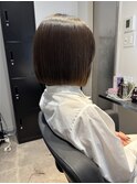あごライン パツっとボブ 梅田