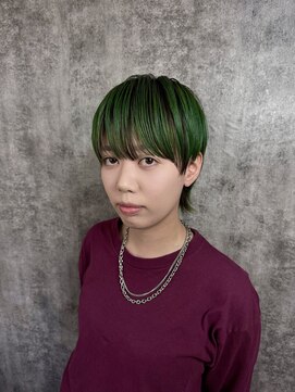 カプセル(capsule) デザインカラー グリーン × ダークブラウン♪