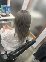 ミニィバイミラーズ(Miniy by Miroirs) 馴染ませバレイヤージュ風