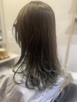 トレパルッキエーレ(tre parrucchiere)&nbsp;［-tre-］オリーブ×グラデーション