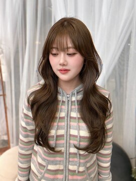 クム(kumu) 韓国へア/レイヤー/顔周り/ボブ/透明感カラー