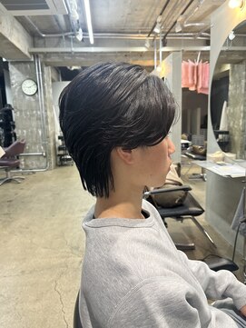 リラクオーレメンズ(LIRA CUORE men's) 毛流れパーマ