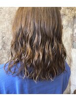 マギーヘア(magiy hair)&nbsp;ランダムな束感パーマ［magiyhair西部笑］