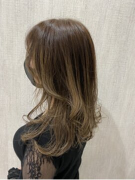 アルーシェ 心斎橋(Alushe) バレイヤージュ【心斎橋 心斎橋駅 学割U24】