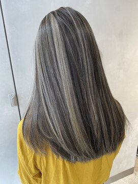 リフル 八王子(RIFULL) 【RIFULL 八王子】 コントラストハイライト　アッシュ