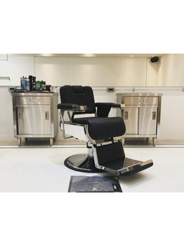 カラー/パーマ/シャンプーまで1人のスタイリストがマンツーマンで担当して扱いやすくスタイルを作ります！