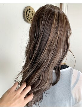 モネ(MONET) 大人ハイライト