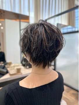 リュドール 名駅(Rue D'or) さりげないハイライトカラーで立体感ヘアスタイル