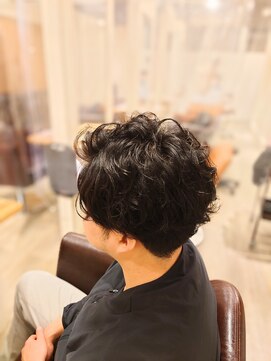 アンプリュス リアン(1+ Unplus lien) ナチュラルメンズカーリーパーマ/亀戸/錦糸町