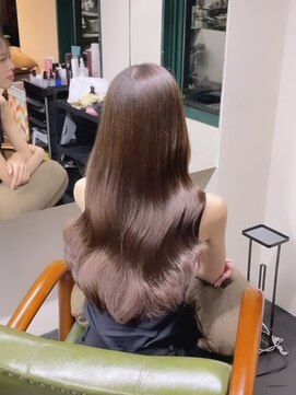 エミタス 三年坂(Emitas) 色気のある韓国ヘア/ワンホンヘア/ヘルシーカラー