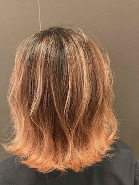 ヘアースペース ミツオ(hair space MITSUO) ＃オレンジヘア＃グラデーションカラー＃ハイライトカラー