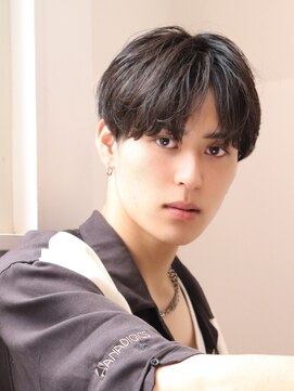 ネイビー(NAVY) ナチュラルコンマバング 刈り上げマッシュ